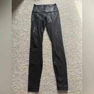 Lululemon Wunder Under High-Rise Tight 28" *Shine
Acclimatize Black Black Foil